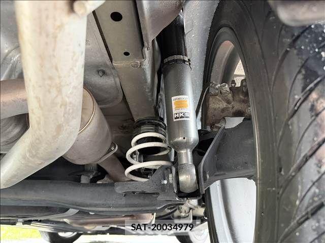 Suzuki SWIFT 2022-02 8831894-15