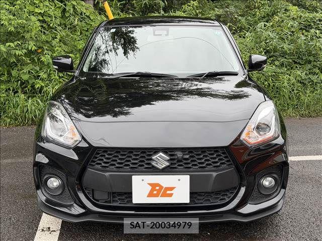 Suzuki SWIFT 2022-02 8831894-20