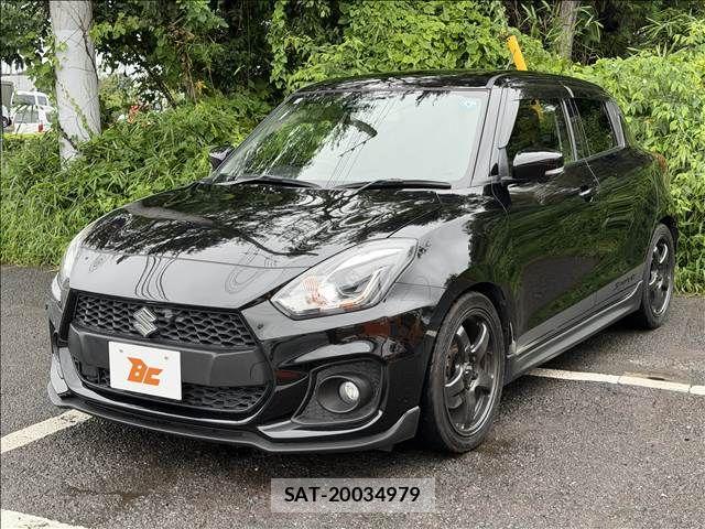 Suzuki SWIFT 2022-02 8831894-21