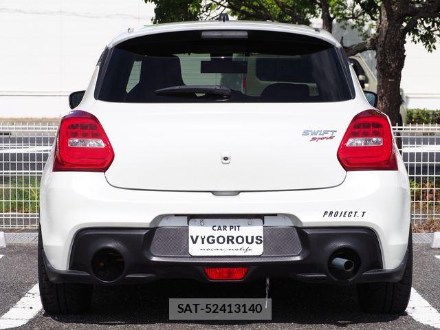 Suzuki SWIFT 2018-01 8831893-11