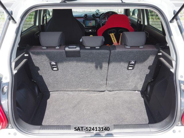 Suzuki SWIFT 2018-01 8831893-22