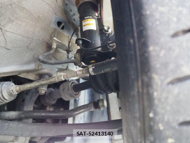 Suzuki SWIFT 2018-01 8831893-29