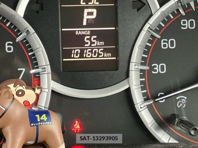 Suzuki SWIFT 2016-02 8831917-17