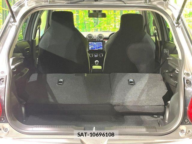 Suzuki SWIFT 2018-06 8850793-9