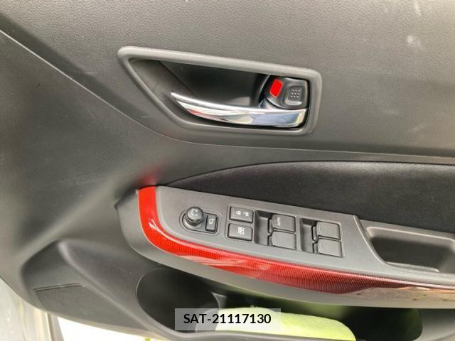 Suzuki SWIFT 2023-05 8850790-11