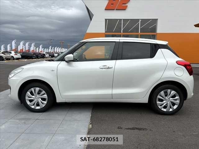 Suzuki SWIFT 2018-01 8850795-10