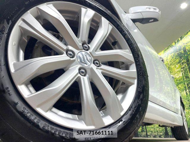 Suzuki SWIFT 2014-02 8850799-12