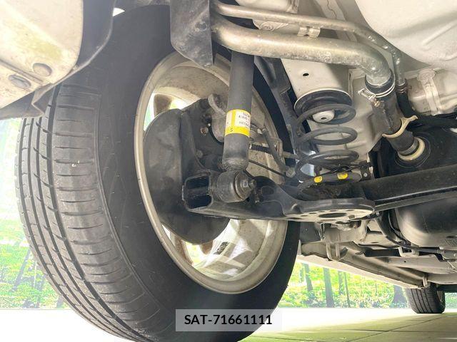 Suzuki SWIFT 2014-02 8850799-19