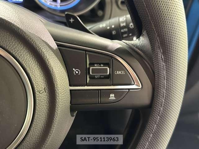Suzuki SWIFT 2018-03 8849988-12