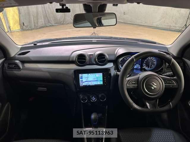 Suzuki SWIFT 2018-03 8849988-17