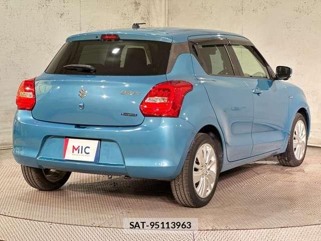 Suzuki SWIFT 2018-03 8849988-4