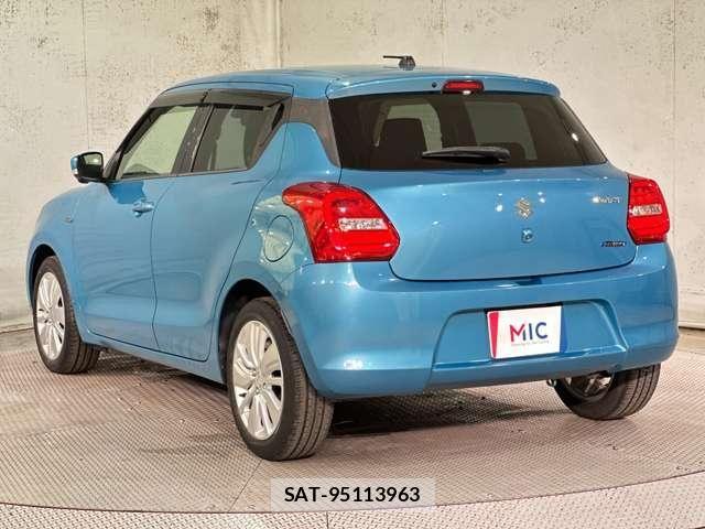 Suzuki SWIFT 2018-03 8849988-6