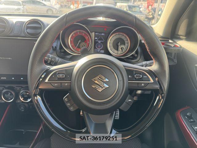 Suzuki SWIFT 2023-03 8850791-13