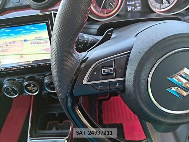 Suzuki SWIFT 2019-06 8849949-14
