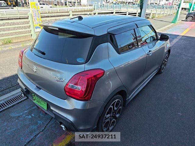 Suzuki SWIFT 2019-06 8849949-1