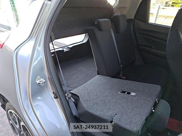 Suzuki SWIFT 2019-06 8849949-25