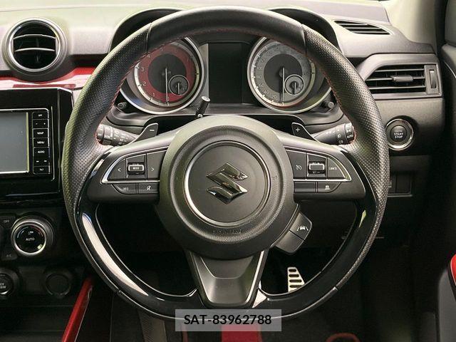 Suzuki SWIFT 2018-05 8850794-10