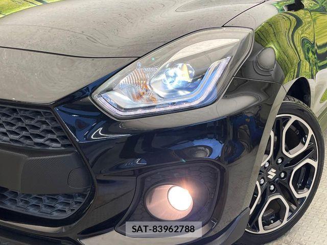 Suzuki SWIFT 2018-05 8850794-11