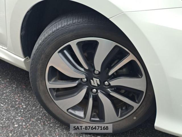 Suzuki SWIFT 2019-09 8850797-9