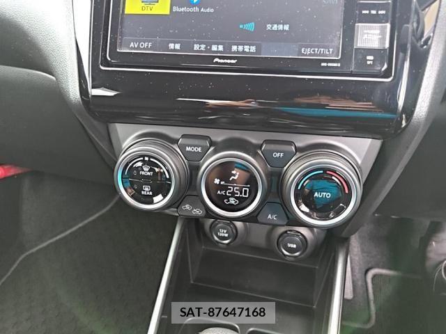 Suzuki SWIFT 2019-09 8850797-15