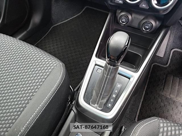 Suzuki SWIFT 2019-09 8850797-16