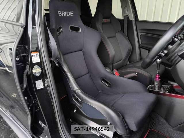 Suzuki SWIFT 2024-06 8850787-6