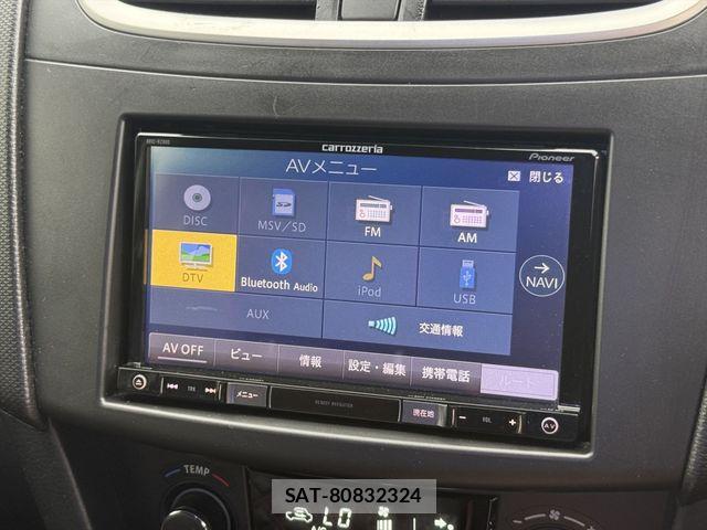Suzuki SWIFT 2015-10 8850796-14