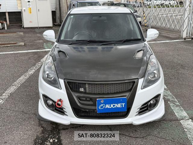 Suzuki SWIFT 2015-10 8850796-1