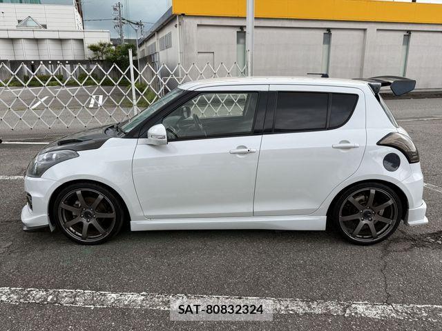 Suzuki SWIFT 2015-10 8850796-7