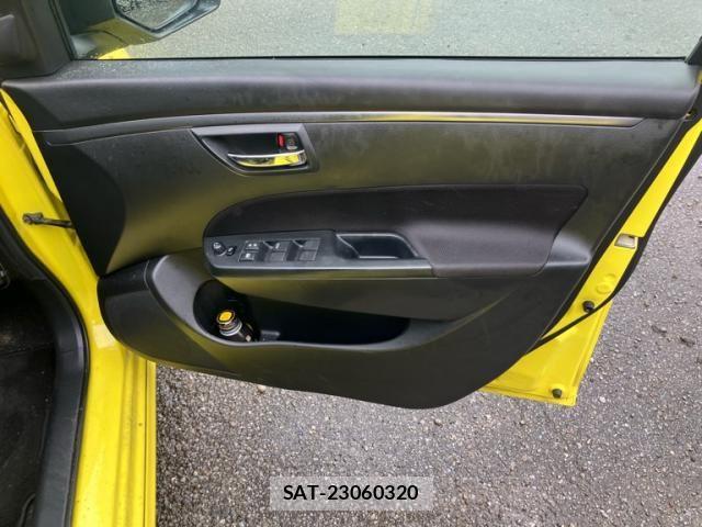Suzuki SWIFT 2015-01 8850798-12