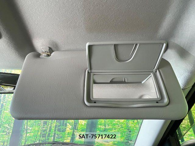 Suzuki SWIFT 2015-06 8850800-7