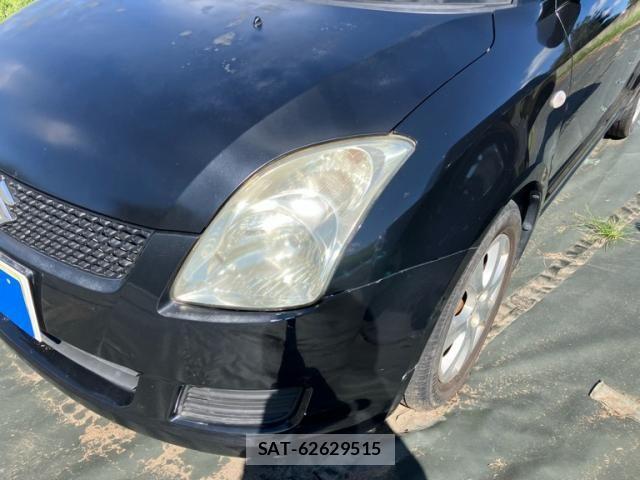 Suzuki SWIFT 2010-03 8872210-2