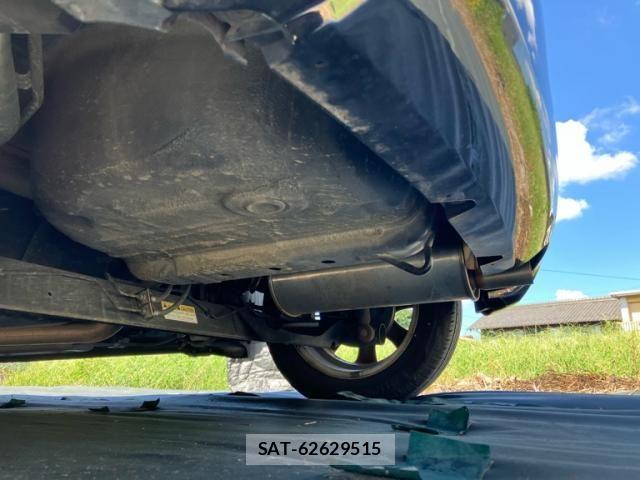 Suzuki SWIFT 2010-03 8872210-8