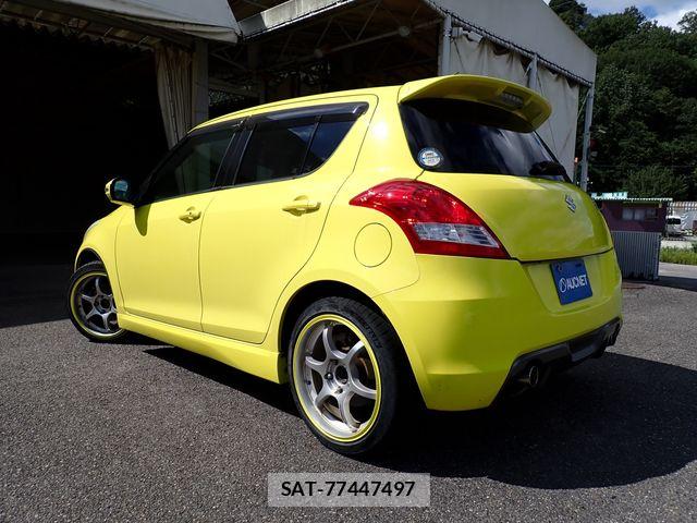 Suzuki SWIFT 2012-04 8872199-2