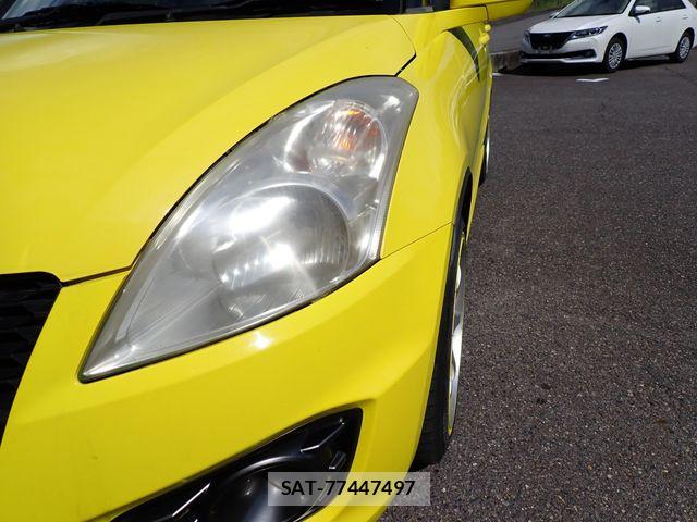 Suzuki SWIFT 2012-04 8872199-7
