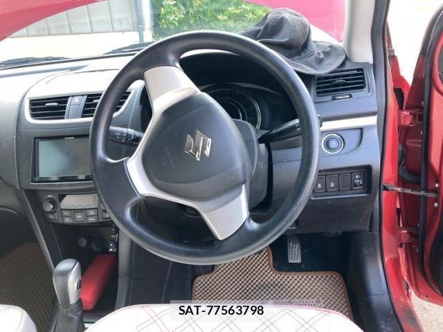 Suzuki SWIFT 2015-06 8872209-15