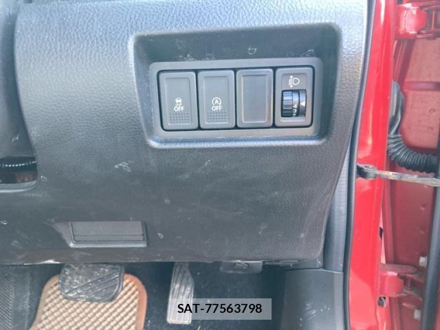 Suzuki SWIFT 2015-06 8872209-16
