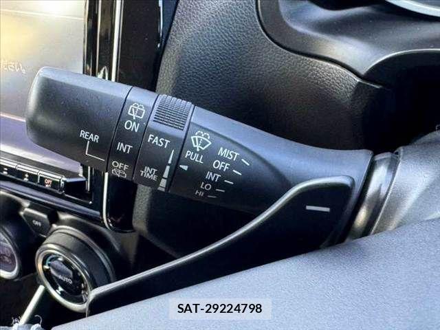 Suzuki SWIFT 2020-09 8872206-25