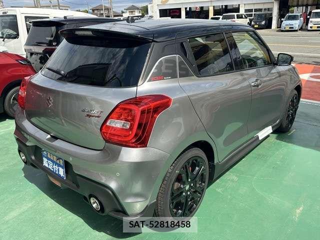 Suzuki SWIFT 2025-08 8872200-10
