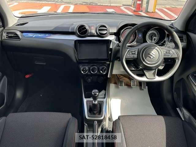 Suzuki SWIFT 2025-08 8872200-6