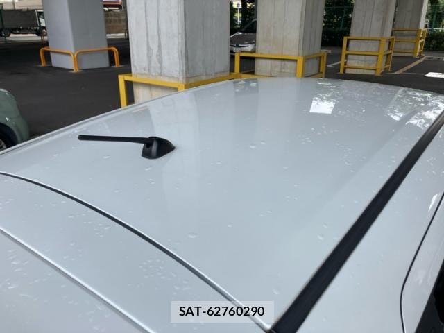 Suzuki SWIFT 2022-05 8872202-10