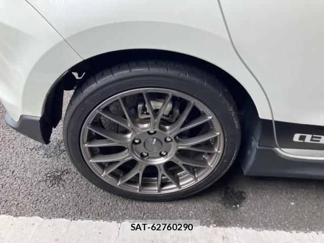 Suzuki SWIFT 2022-05 8872202-6