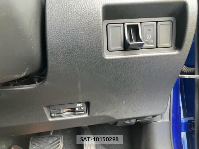 Suzuki SWIFT 2012-01 8882471-16