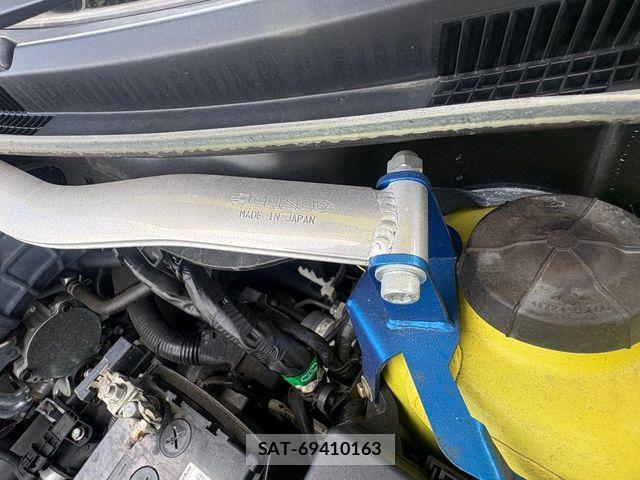 Suzuki SWIFT 2019-07 8882453-24