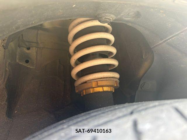 Suzuki SWIFT 2019-07 8882453-25