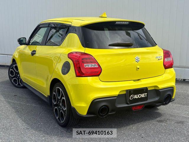 Suzuki SWIFT 2019-07 8882453-2