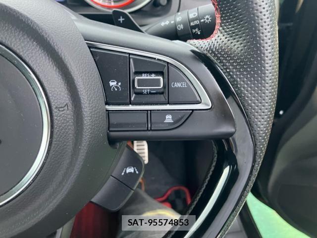 Suzuki SWIFT 2022-01 8882450-8