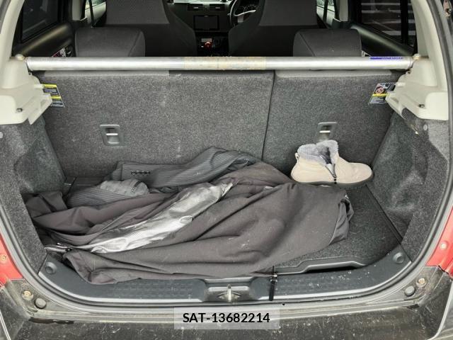 Suzuki SWIFT 2009-02 8882473-9
