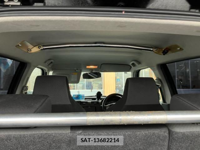 Suzuki SWIFT 2009-02 8882473-10