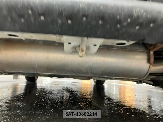Suzuki SWIFT 2009-02 8882473-7